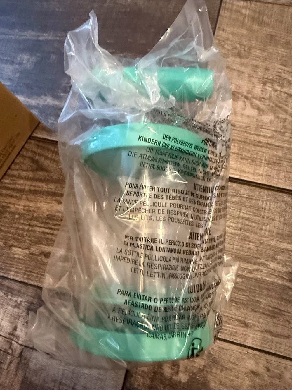 Pampered Chef Whipped Cream Maker - Tan Box